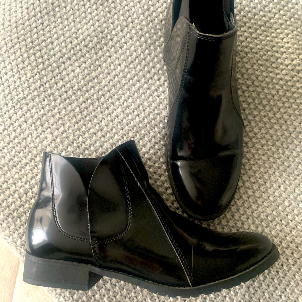 Leather booties
